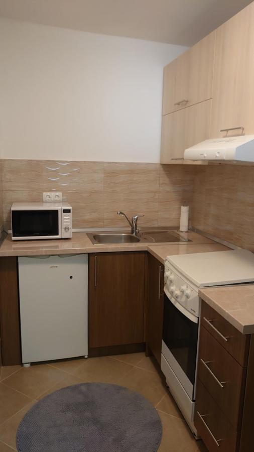 Apartments Tulipan - With Free Private Parking Garage Mostar Exteriör bild