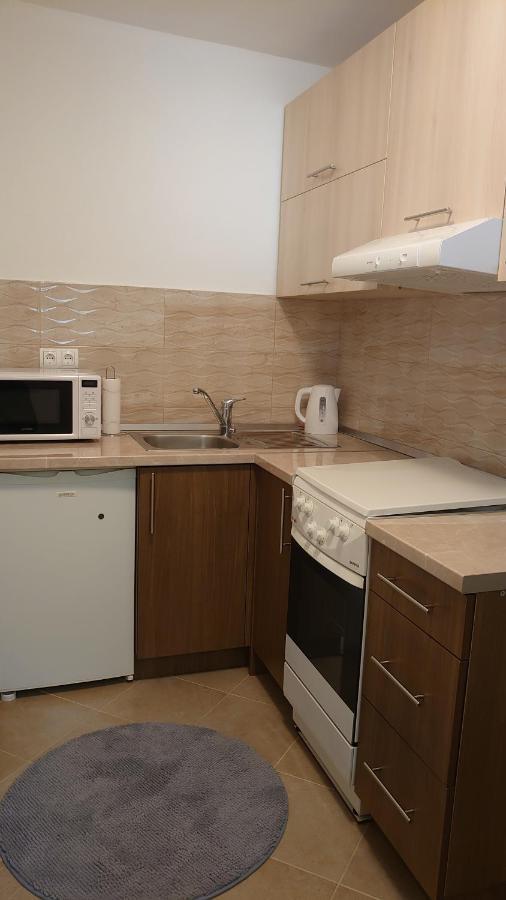 Apartments Tulipan - With Free Private Parking Garage Mostar Exteriör bild