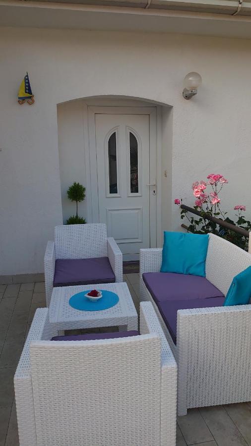Apartments Tulipan - With Free Private Parking Garage Mostar Exteriör bild