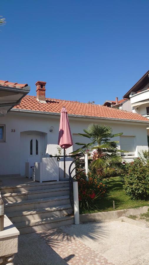 Apartments Tulipan - With Free Private Parking Garage Mostar Exteriör bild