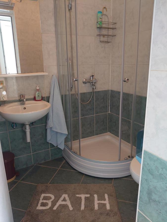 Apartments Tulipan - With Free Private Parking Garage Mostar Exteriör bild