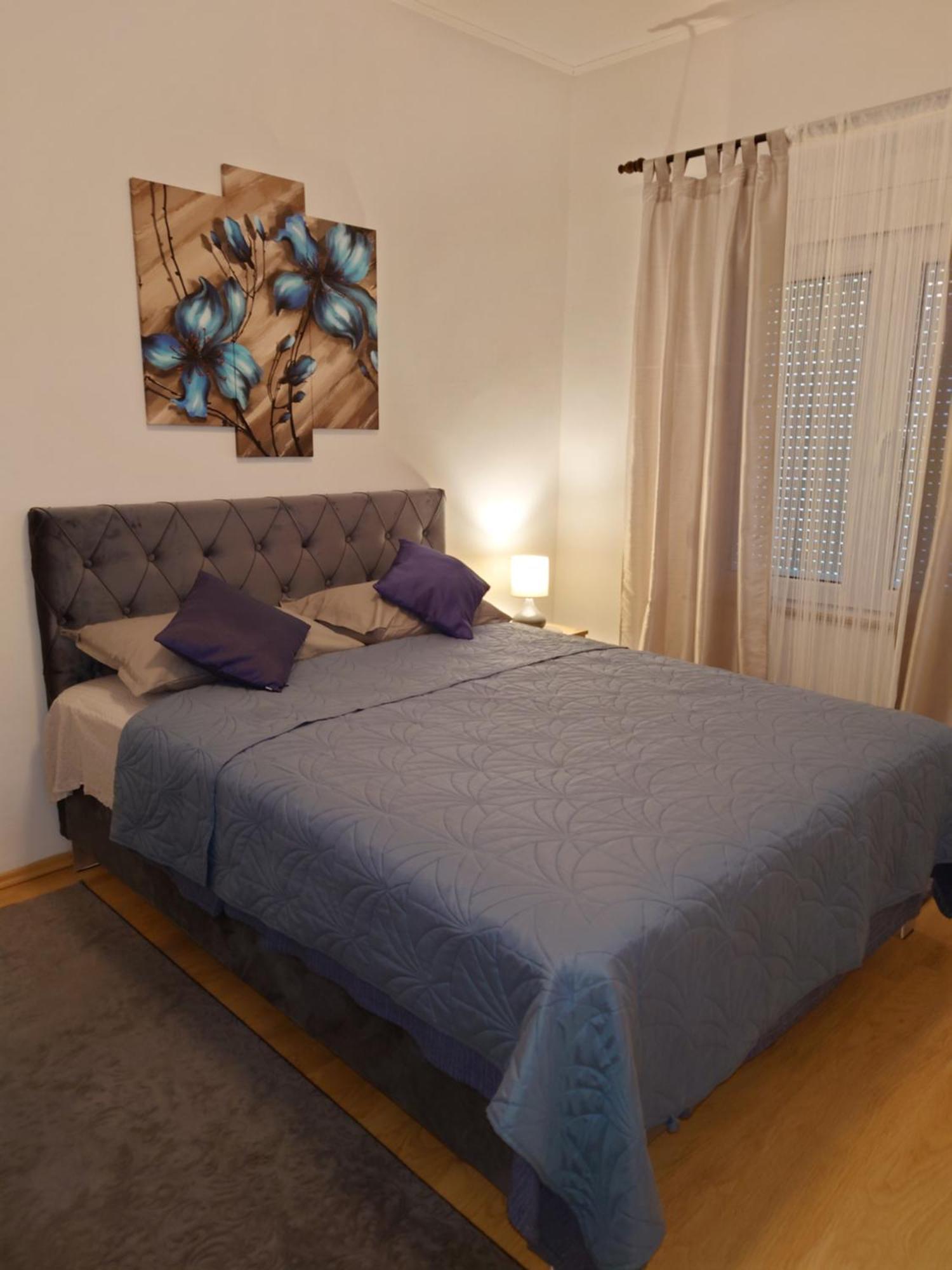 Apartments Tulipan - With Free Private Parking Garage Mostar Exteriör bild