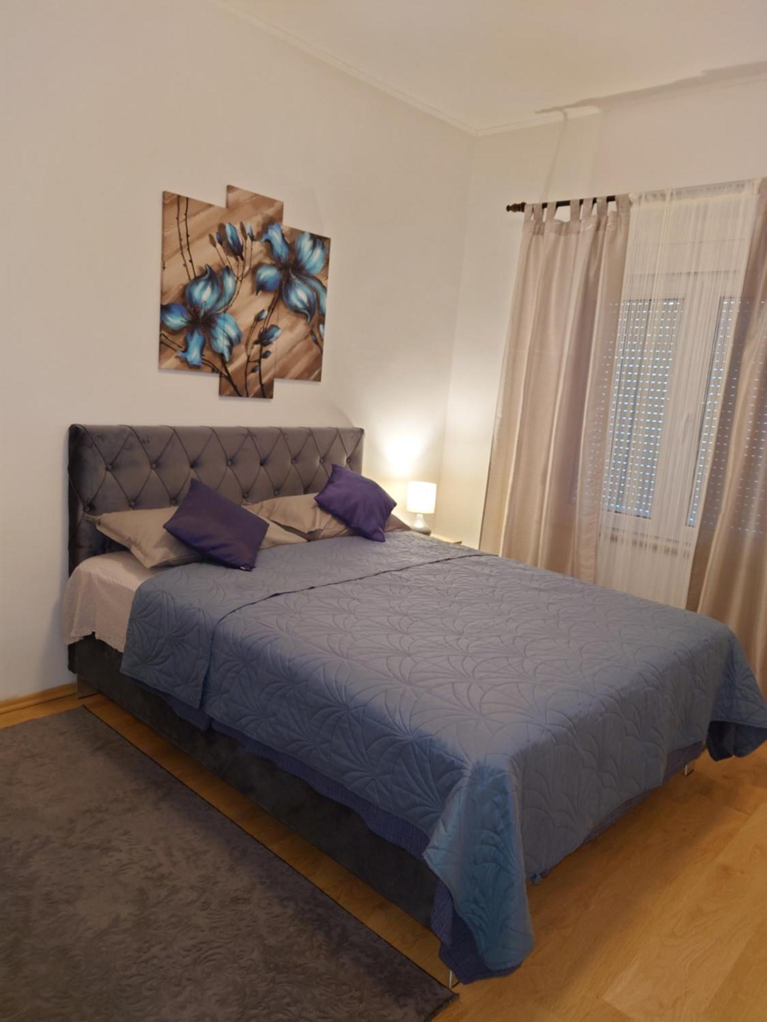 Apartments Tulipan - With Free Private Parking Garage Mostar Exteriör bild