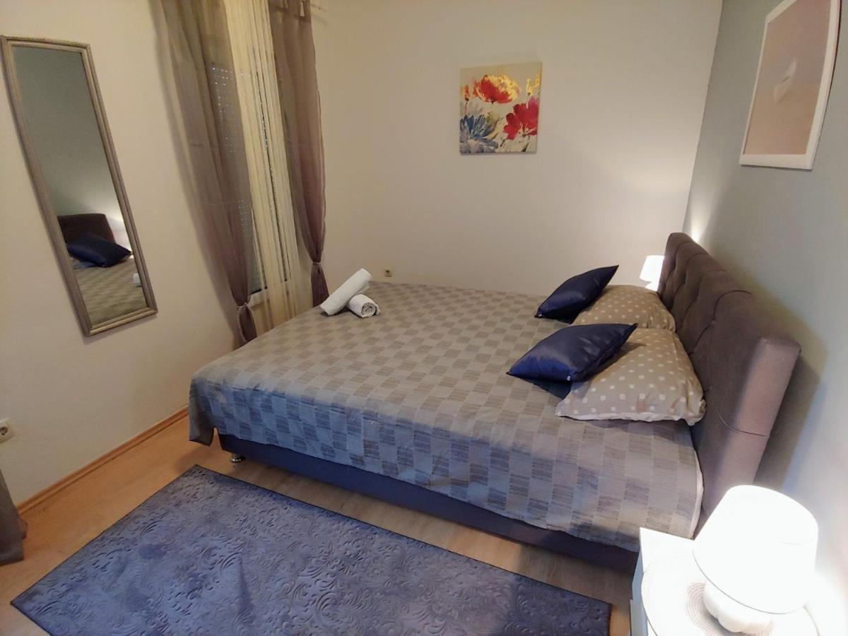 Apartments Tulipan - With Free Private Parking Garage Mostar Exteriör bild