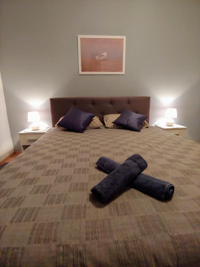 Apartments Tulipan - With Free Private Parking Garage Mostar Exteriör bild